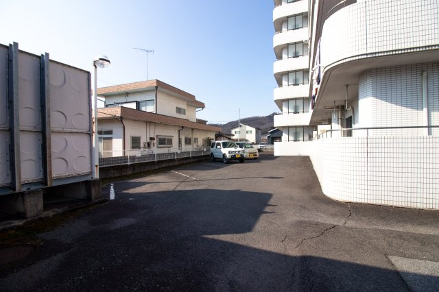 【駐車場】の画像