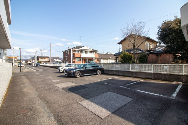 【駐車場】の画像