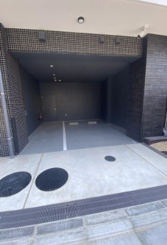 クレストコート錦糸町の駐車場