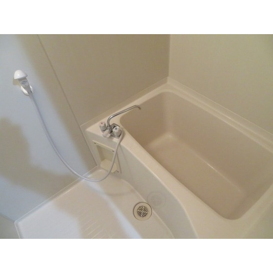 パルデンス山内の浴室|バス