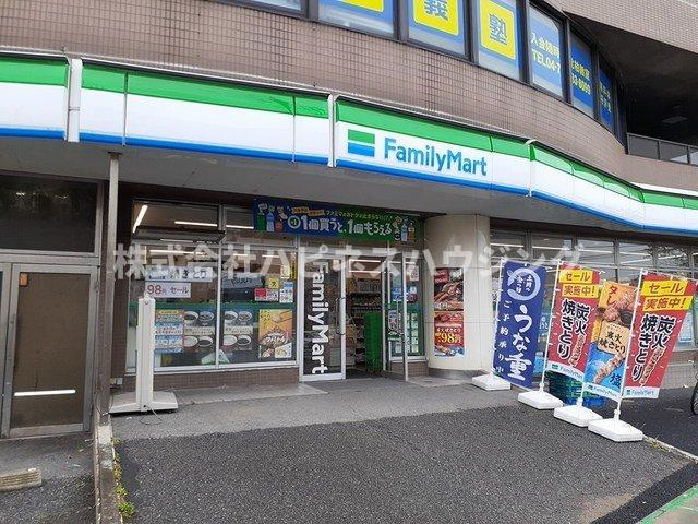 サンシャインビレッジアゼリアＢの周辺|ファミリーマート北柏駅北口店まで450m