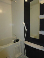 ヴェルデ下落合の浴室