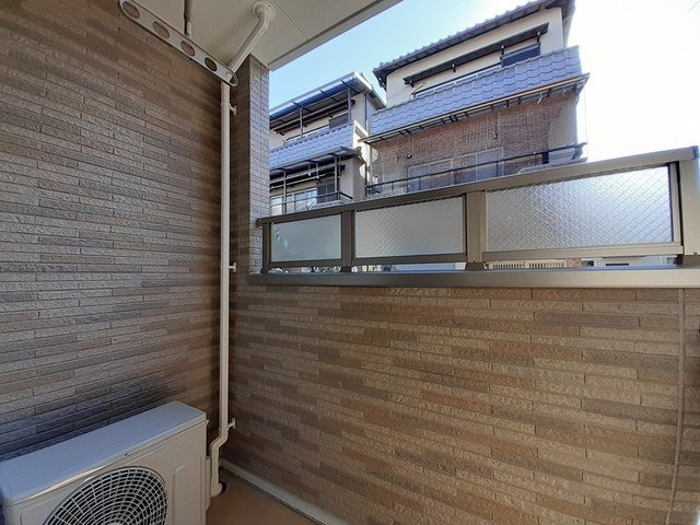 パール・トゥ・シャイン恵梨のバルコニー