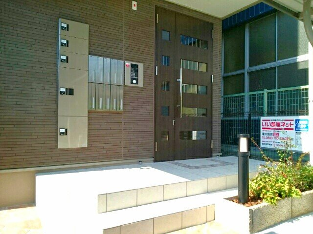 ラ・ルーチェのエントランス