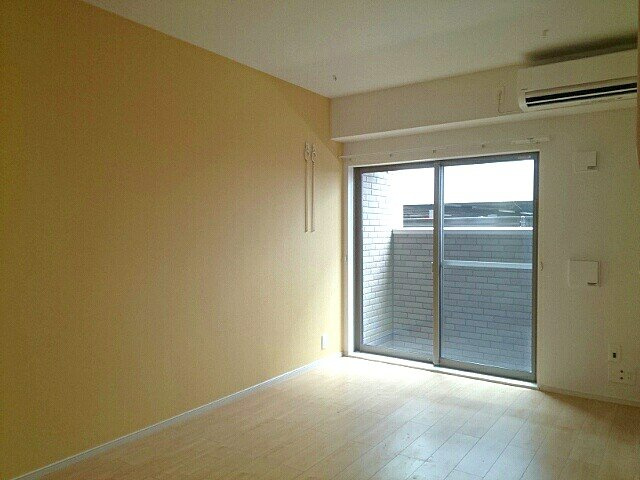 ラ・ルーチェの居間・リビング