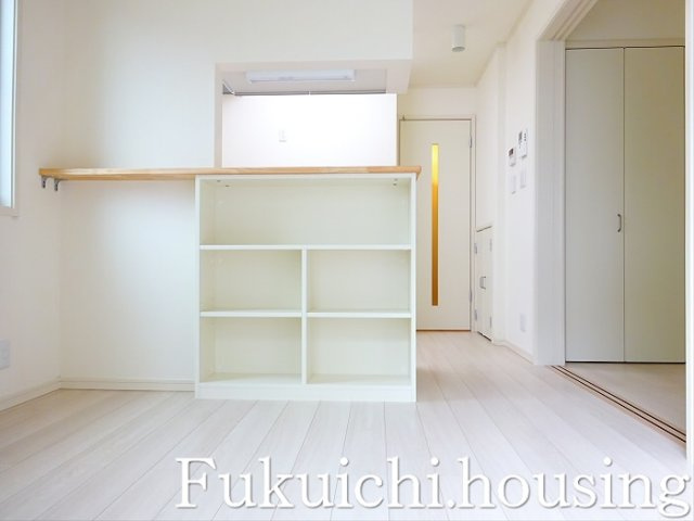 アンソレイユ経堂の居間・リビング