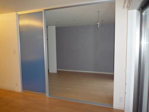 シャーメゾン　フォレストの寝室