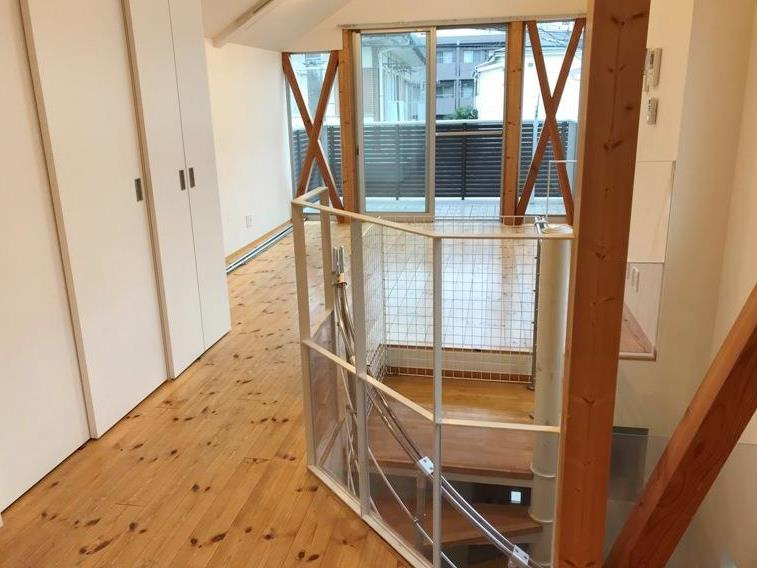 高円寺南戸建の居間・リビング