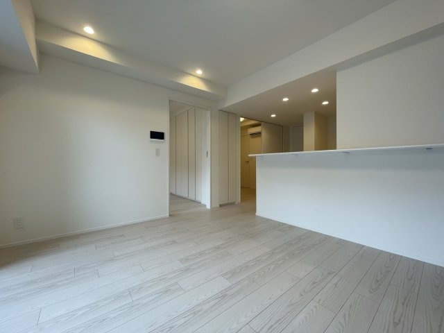 【居間・リビング】