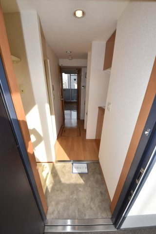 エステムコート難波ミューステージの玄関