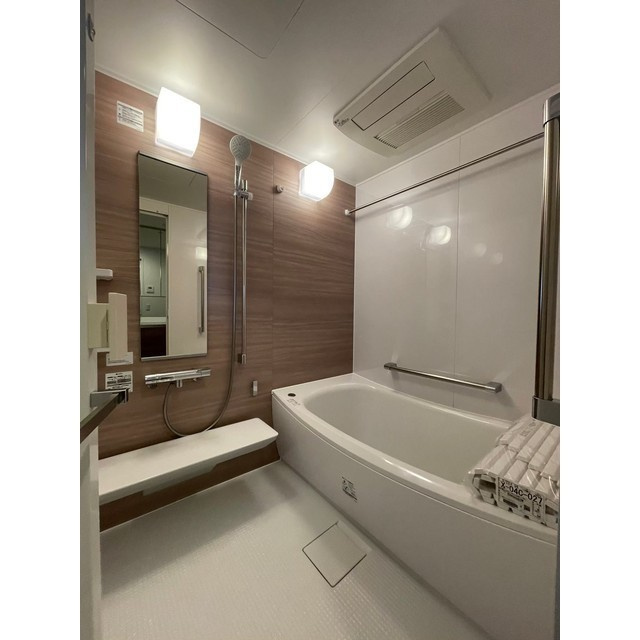 荒川区南千住７丁目の賃貸マンションの浴室