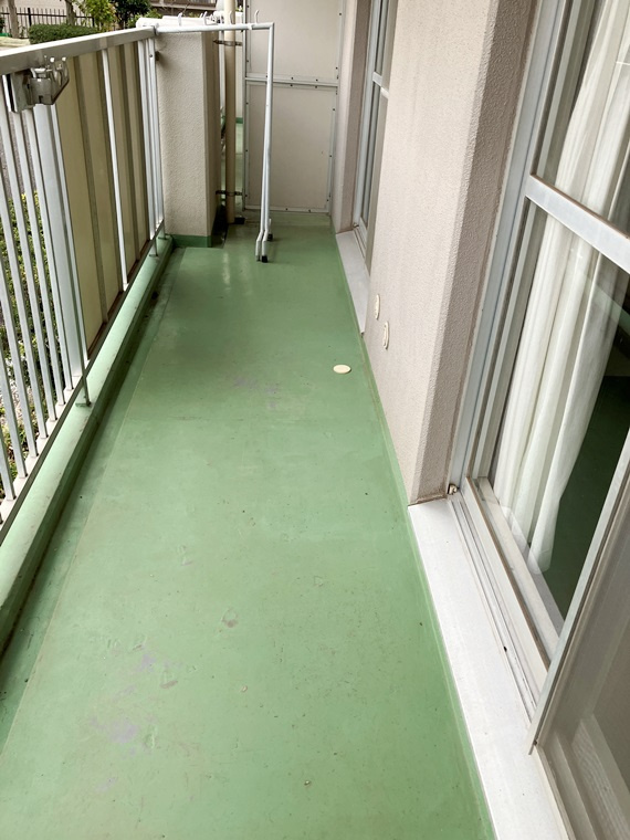 津田沼第１ファミリーマンションのバルコニー