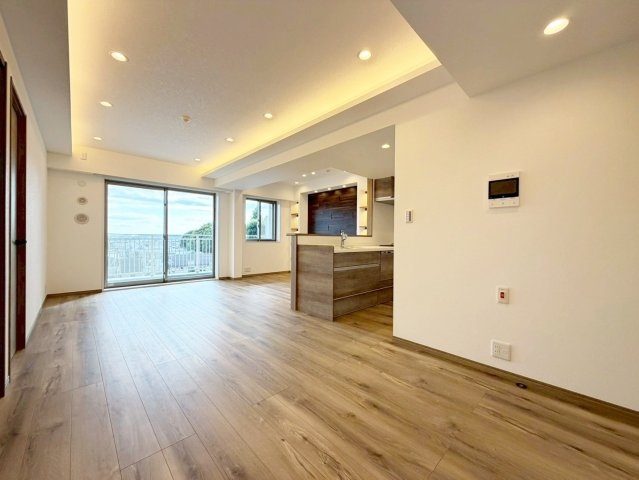 【居間・リビング】