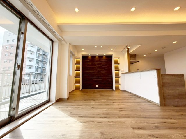 【居間・リビング】