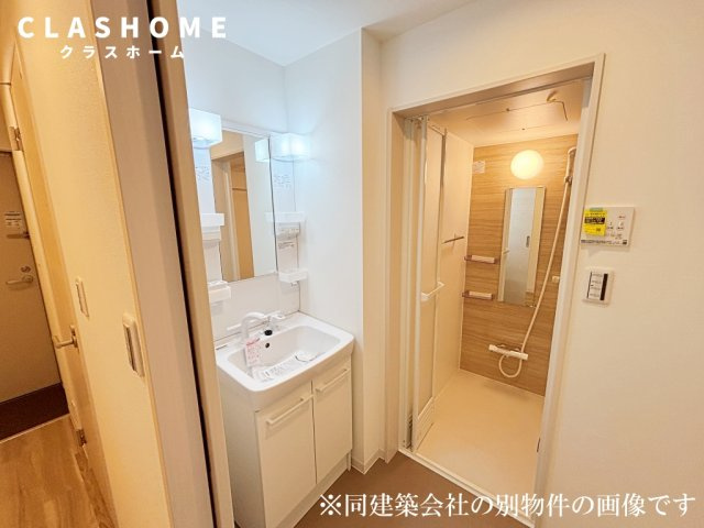 ジーメゾン知立エルペシアの洗面所