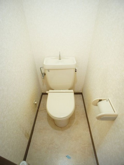 【トイレ】 | コスモハイツⅡ | 洋式の水洗トイレです♪