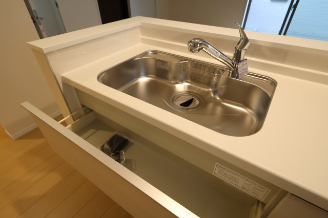 【キッチン】 | 《仲介手数料無料》北区別所町1128-1(A号棟)新築一戸建てハートフルタウン | 撮影日 2025年11月4日 14:00 晴れ