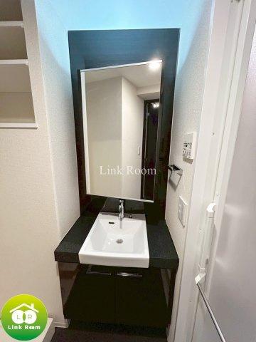 プレール・ドゥーク蔵前の独立洗面台