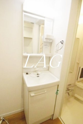 【洗面所】 | ファイン・コート | 洗面台です。