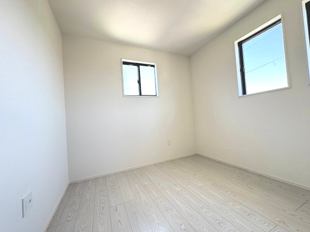 【子供部屋】 | 糟屋郡篠栗町中央6丁目2期　1号棟（全3棟）【仲介手数料無料・0円】 | 施工例。施工例は完成時と異なる場合があります。