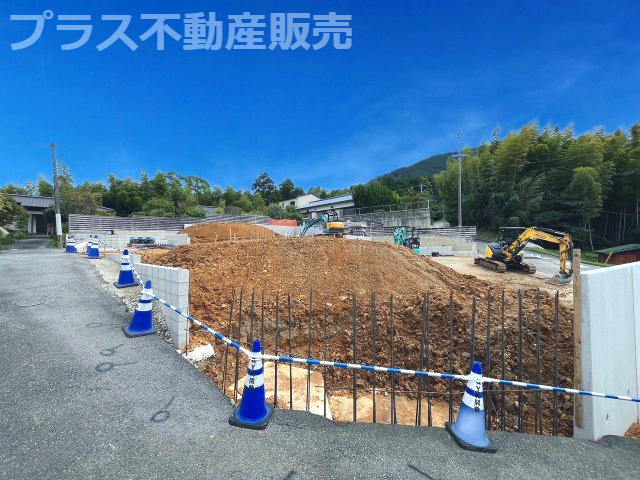 【外観】 | 糟屋郡篠栗町中央6丁目2期　1号棟（全3棟）【仲介手数料無料・0円】 | 建築中の物件は、お近くのモデルハウスも一緒にご覧頂けます。