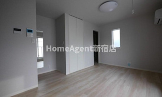 【居間・リビング】