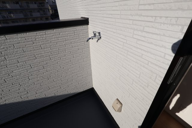 《仲介手数料無料》緑区東浦和３丁目3-14(全1戸)新築一戸建てミラスモのバルコニー