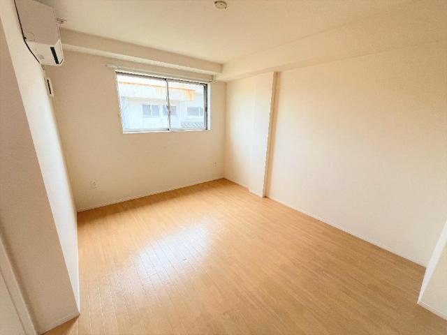 グランバージュ早水の居間・リビング|リビング②