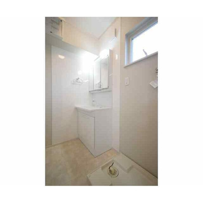 【設備】 | ピュアメゾン | 室内洗濯機置き場。