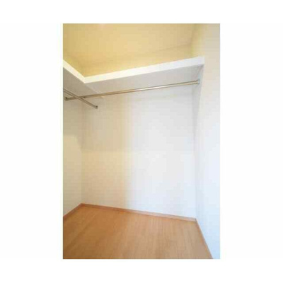 【収納】 | ピュアメゾン | ウォークインクローゼット完備。