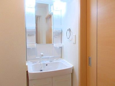 サンセール辻の洗面所|忙しい朝には欠かせない洗面所です