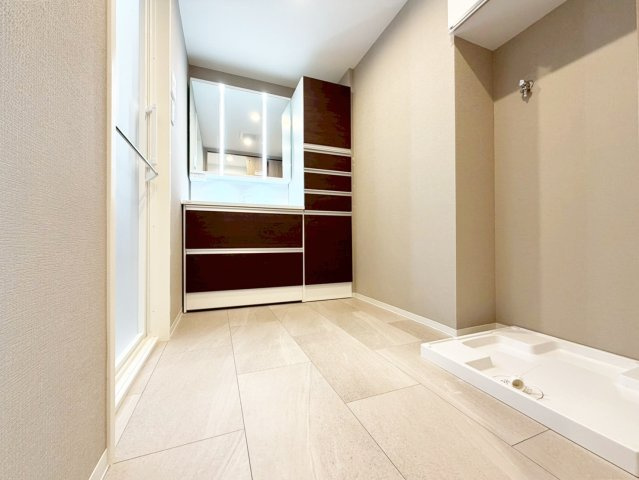 【独立洗面台】