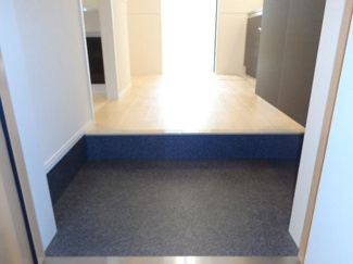 【玄関】 | リヴィエム | ※同物件他部屋写真
反転の場合有