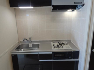 【キッチン】 | リヴィエム | ※同物件他部屋写真
反転の場合有