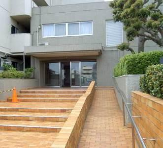 志津住宅のロビー