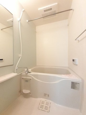 【浴室】 | パサージュ南斎院 | 日々の暮らしに欠かせないお風呂です