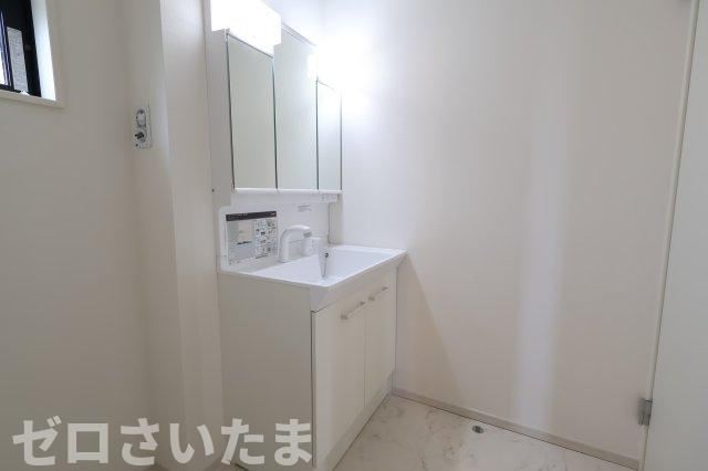 《仲介手数料無料》大宮区上小町864新築一戸建てケイアイ クラフト ピットの独立洗面台