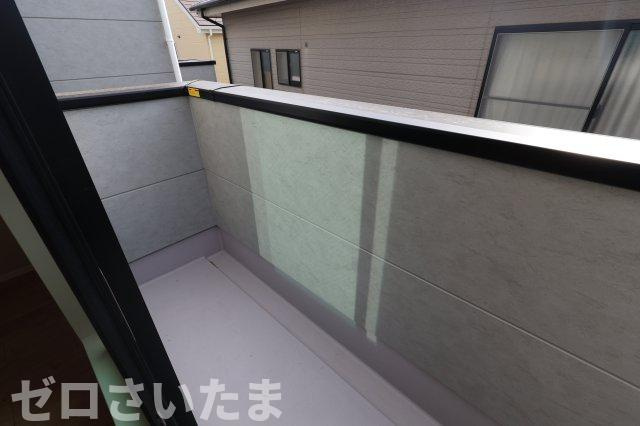 《仲介手数料無料》大宮区上小町864新築一戸建てケイアイ クラフト ピットのバルコニー