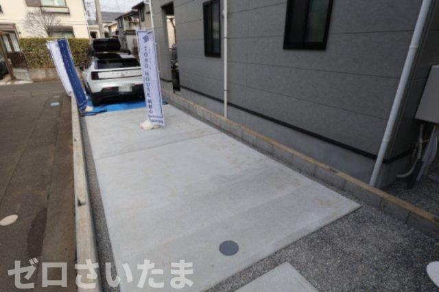 《仲介手数料無料》大宮区上小町864新築一戸建てケイアイ クラフト ピットの駐車場