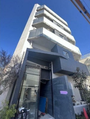 【外観】 | Ｔｈｅ　Ｃｏｔｅａｕ　Ｓｈｉｎ－Ｎａｋａｎｏ | 鉄筋コンクリート造のがっちりとした建物。