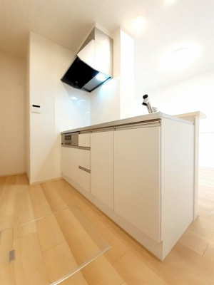 【キッチン】 | トレスガーデン | コンパクトなキッチンで掃除もラクラク