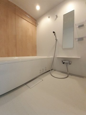 【浴室】 | トレスガーデン | お風呂です