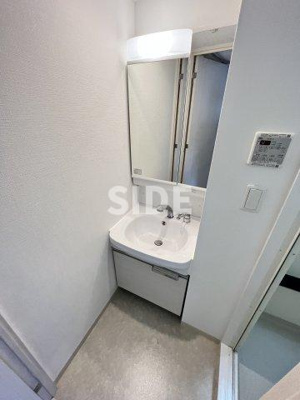 【洗面所】 | アドバンス大阪城北ルミウス | ※別号室参考画像