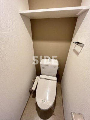 【トイレ】 | アドバンス大阪城北ルミウス | ※別号室参考画像