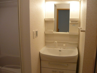 【洗面所】 | チェリッシュⅡ | 使いやすい洗面所です