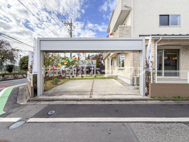 羽村市羽加美　中古戸建の駐車場|カースペースがあります