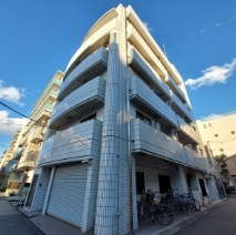 エスポワールハイム