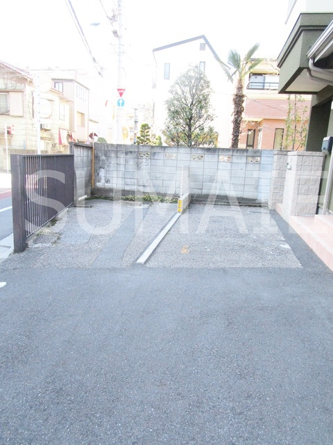 ニュー　アネックスの駐車場|駐車場あります！