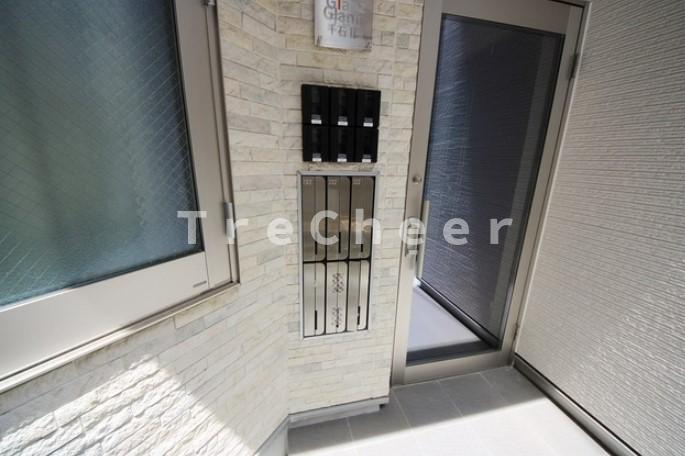 グランツ千石2のエントランス