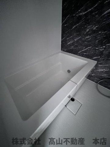 ラコッリーナの浴室